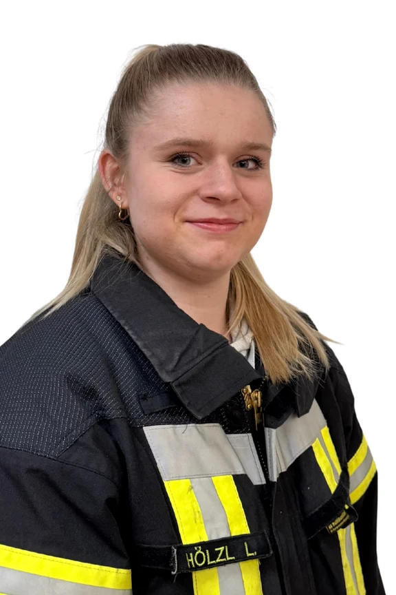 Hölzl_Laura_S.png